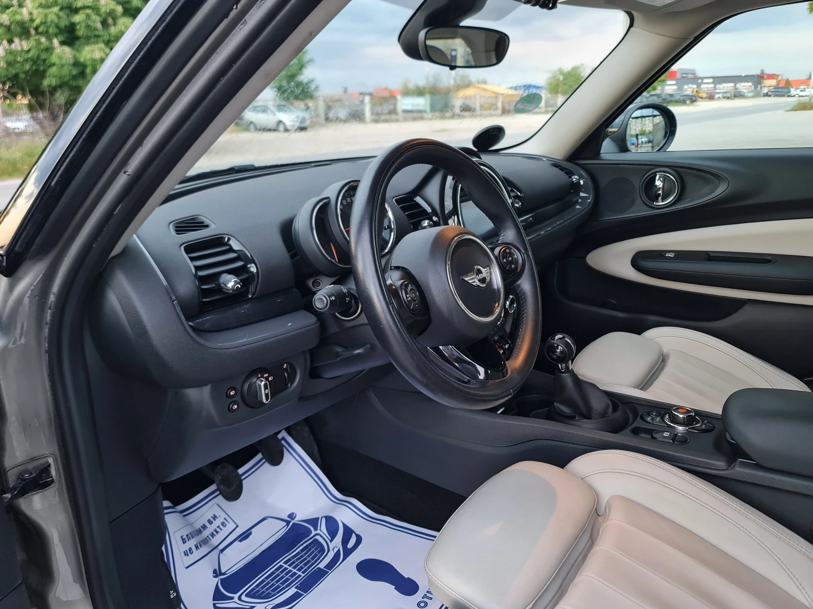 Mini Clubman KATO ЧИСТО НОВ, снимка 8 - Автомобили и джипове - 54684134