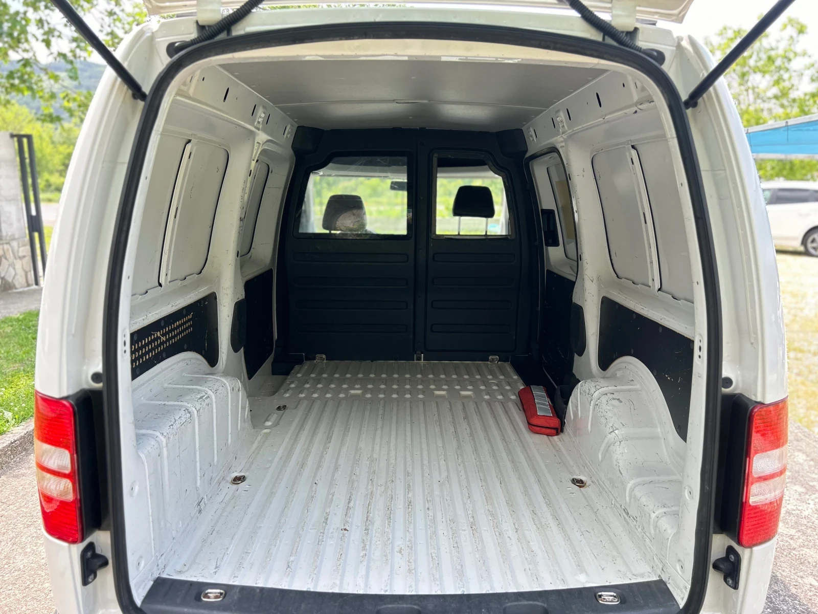 VW Caddy 1.6TDI MAXI KLIMA | Mobile.bg � ����������� 8