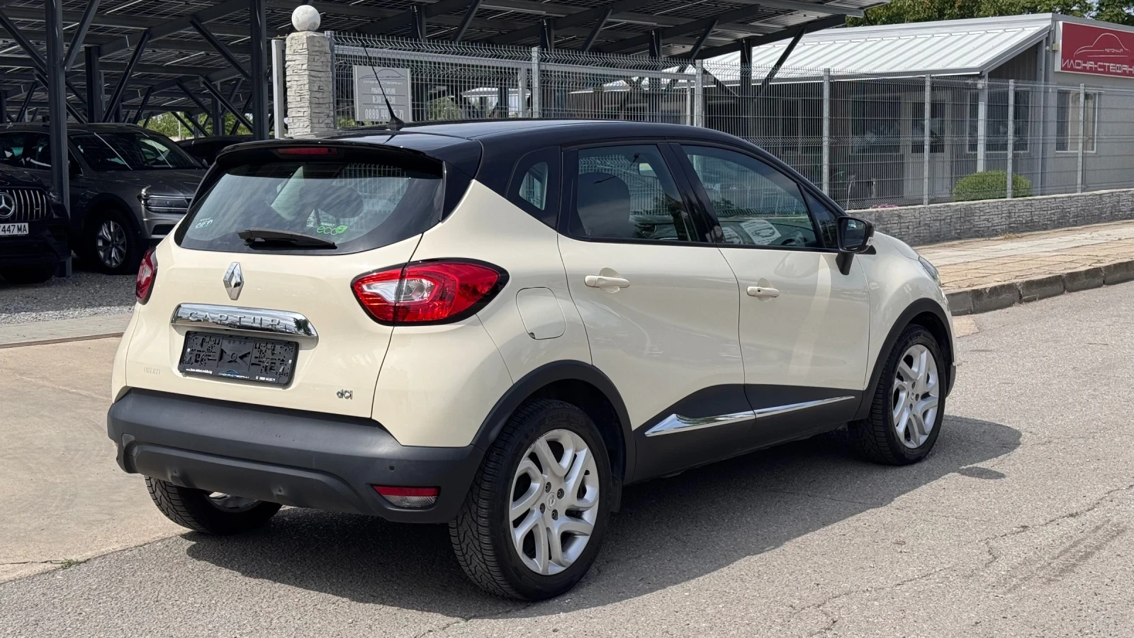 Renault Captur 1.5DCI 90кс * АВТОМАТИК* , снимка 5 - Автомобили и джипове - 54937328