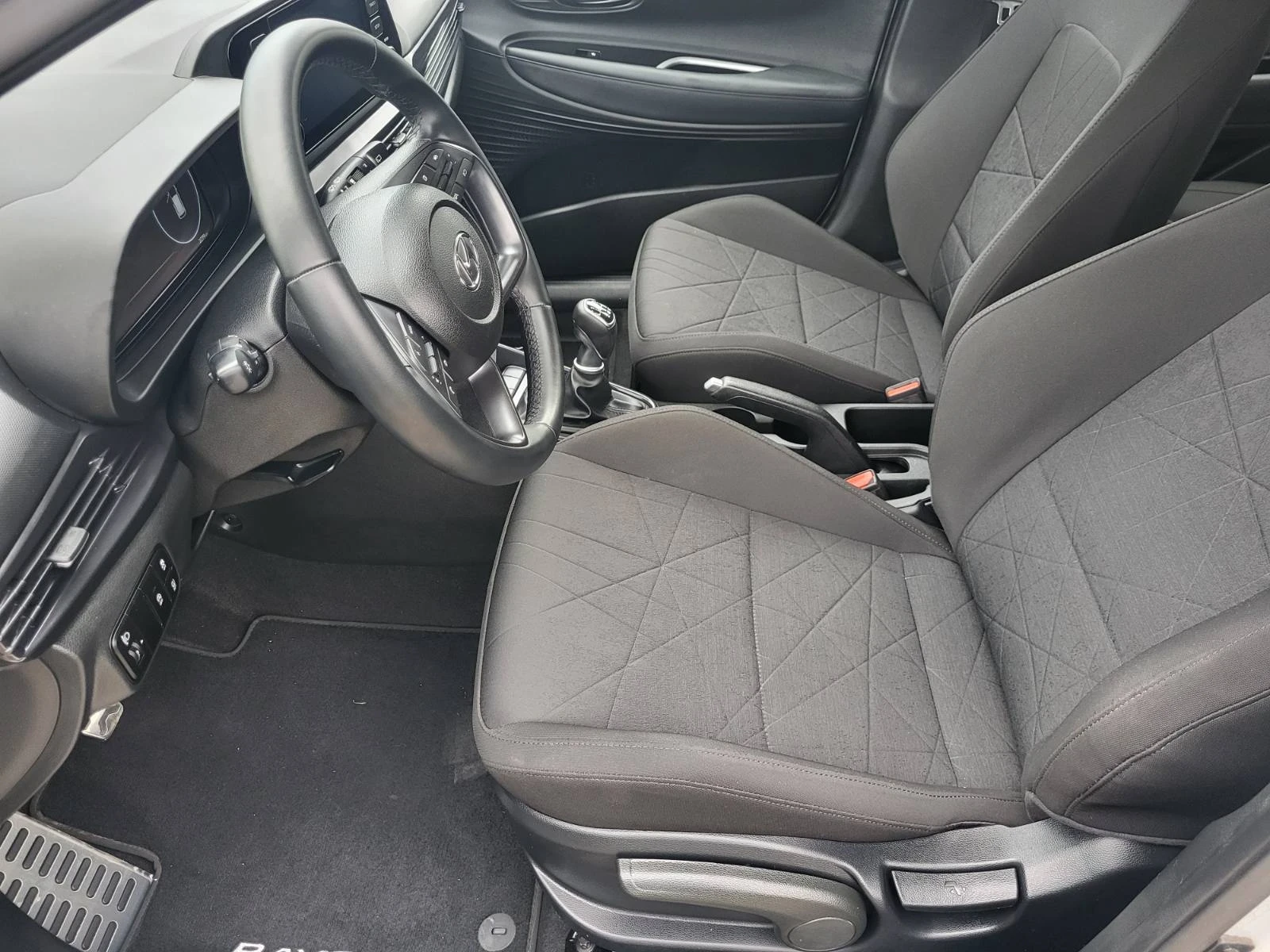 Hyundai Bayon 1.0 turbo hybrid , снимка 7 - Автомобили и джипове - 55590289