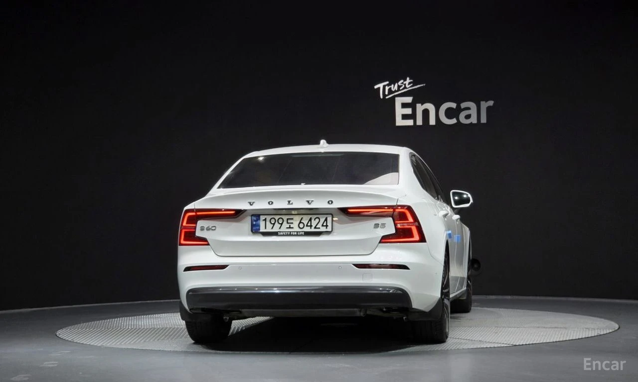Volvo S60 B5* ULTIMATE* BRIGHT* BOWER* WILKINS* ОБДУХВАНЕ* , снимка 4 - Автомобили и джипове - 56076264