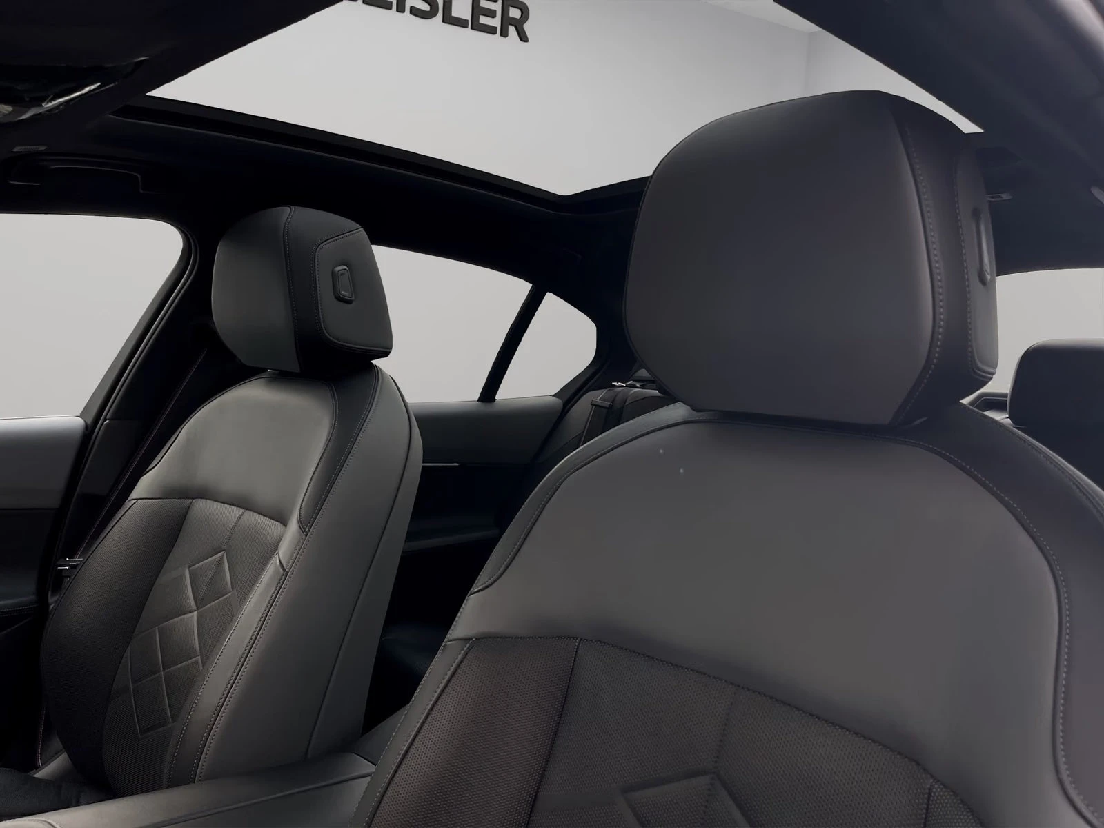 BMW i5 M60/601HP/xDRIVE/MSPORTPRO/360/PANO/931z | Mobile.bg � ����������� 10