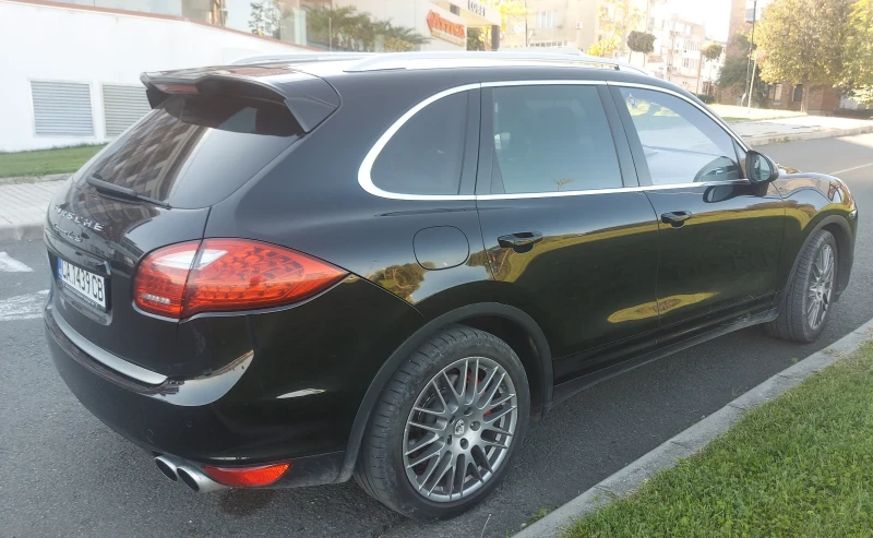 Porsche Cayenne Turbo 4.8, снимка 13 - Автомобили и джипове - 48120735