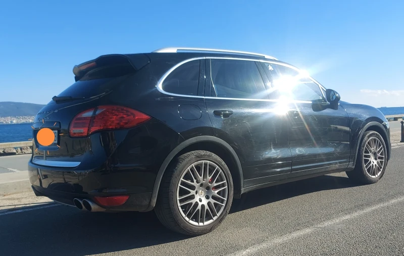 Porsche Cayenne Turbo 4.8, снимка 2 - Автомобили и джипове - 48120735