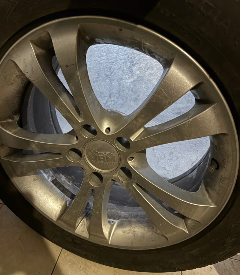 VW Tiguan R-line DSG панорама 177кс, снимка 17 - Автомобили и джипове - 51673020