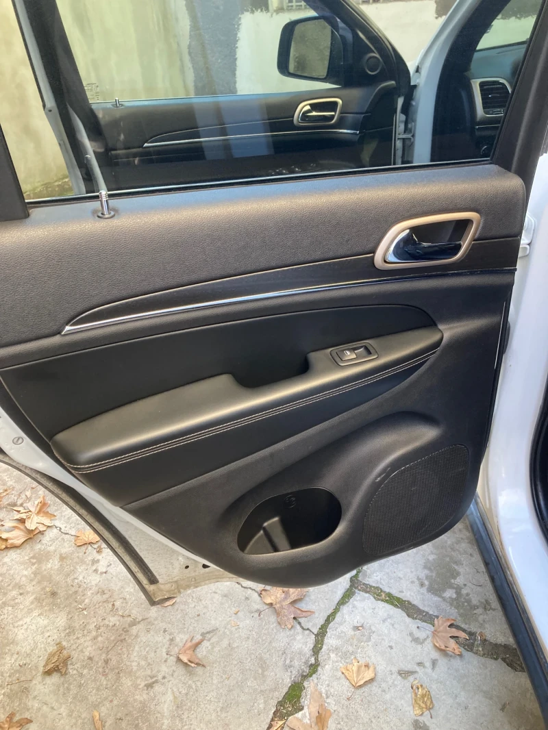Jeep Grand cherokee Limited , снимка 8 - Автомобили и джипове - 52916875