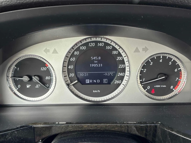 Mercedes-Benz GLK * 350 * CARFAX * PANO * ПОДГРЕВИ * КАМЕРА, снимка 8 - Автомобили и джипове - 53464872