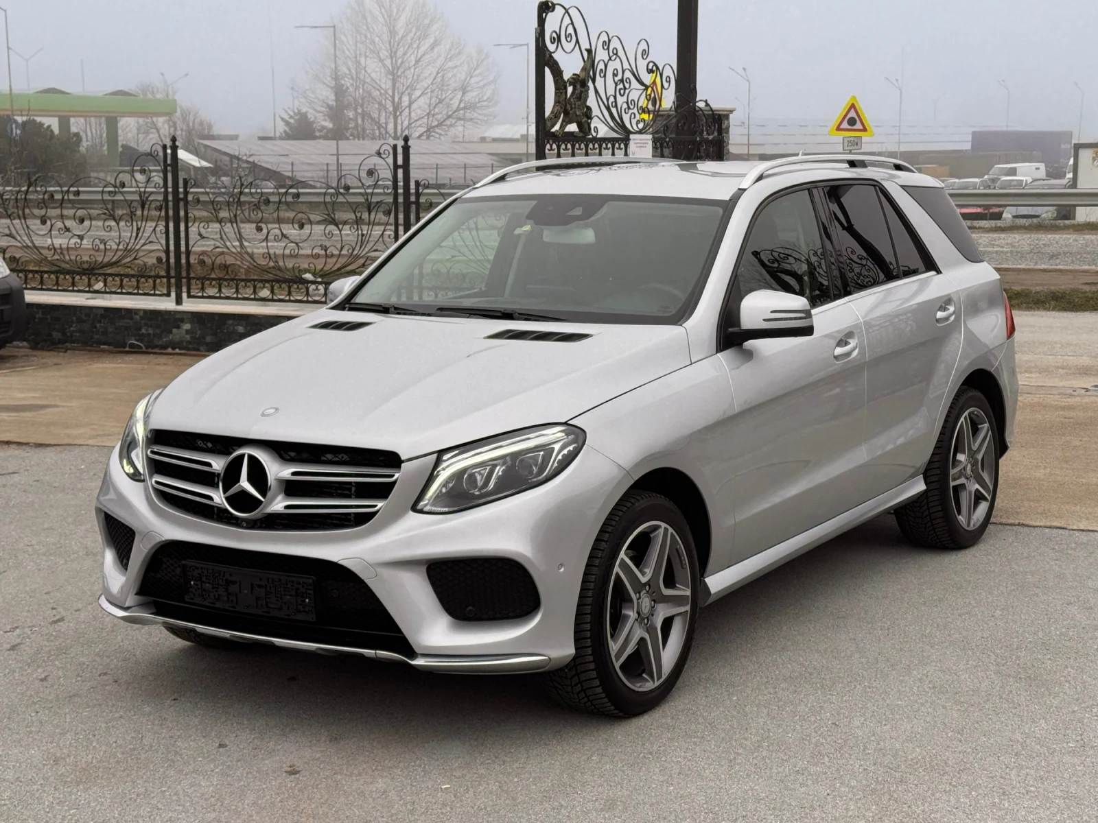 Mercedes-Benz GLE 250 AMG ИТАЛИЯ, снимка 1