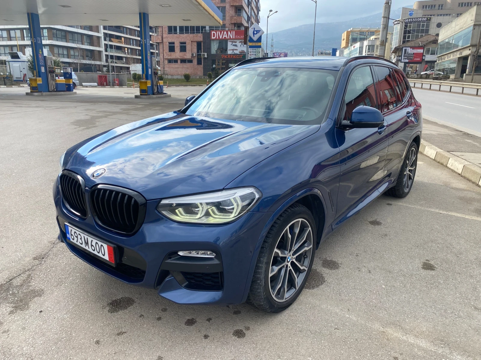 BMW X3 3.0d xDrive* Head-Up * М-пакет  - изображение 2