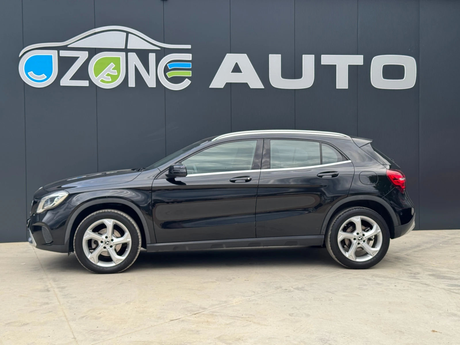 Mercedes-Benz GLA 200  - изображение 3