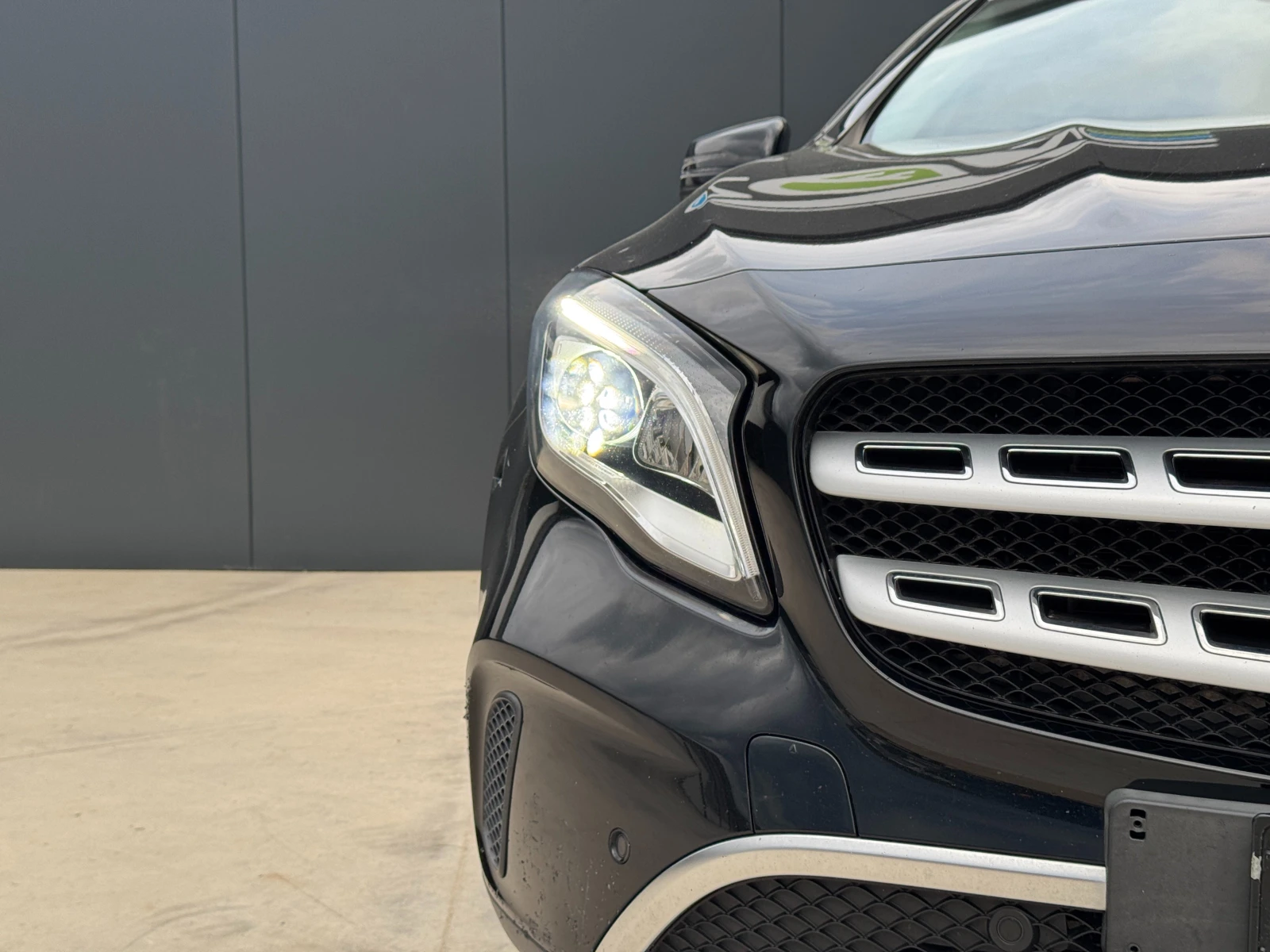 Mercedes-Benz GLA 200  - изображение 6
