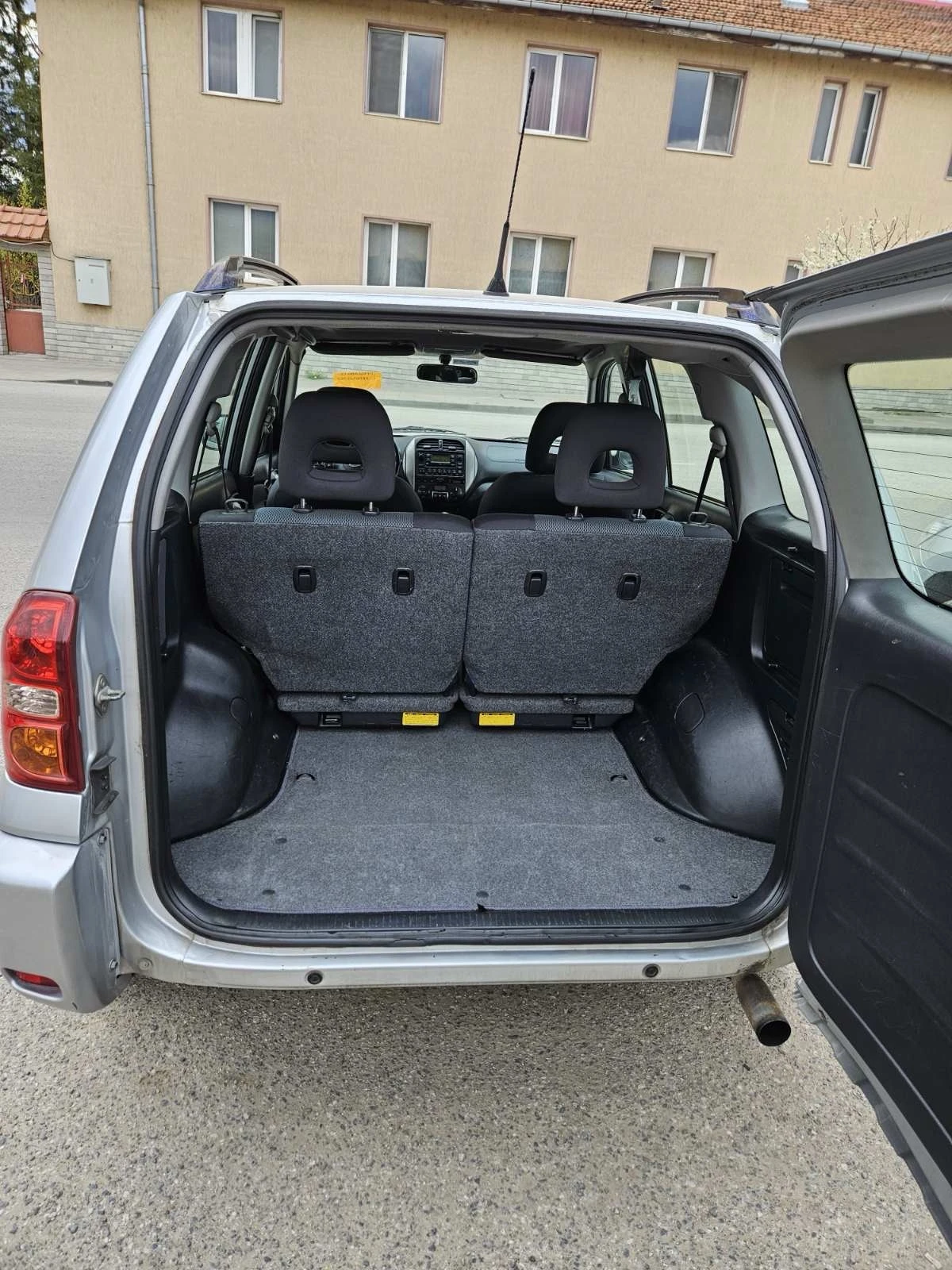Toyota Rav4  - изображение 8