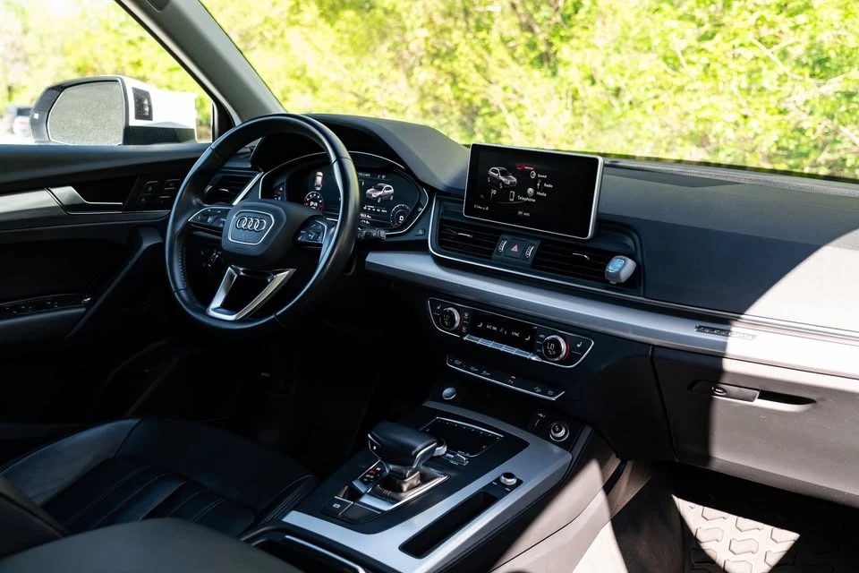 Audi Q5 Technik * * CARFAX * * АВТОКРЕДИТ * *  - изображение 10