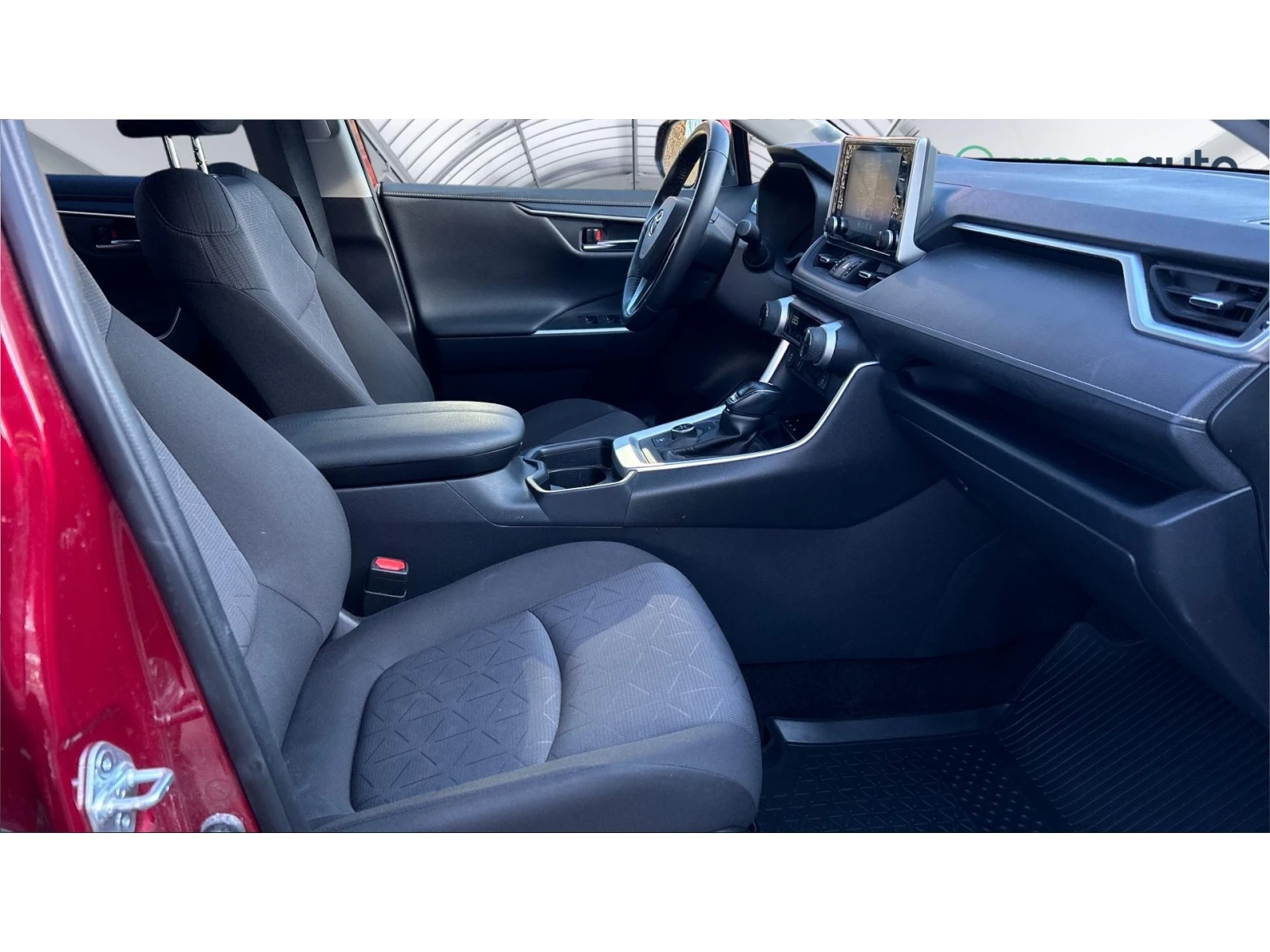 Toyota Rav4  2.5 HSD AWD, Месечна вноска от 977 лв. - изображение 8