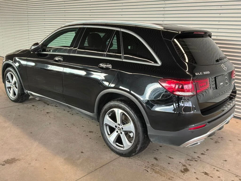 Mercedes-Benz GLC 300 4MATIC* KEYLESS* ПОДГРЕВ* КАМЕРА* ПАНОРАМА, снимка 4 - Автомобили и джипове - 53767896