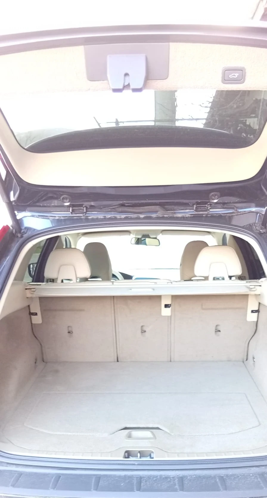 Volvo XC60, снимка 6 - Автомобили и джипове - 54001479