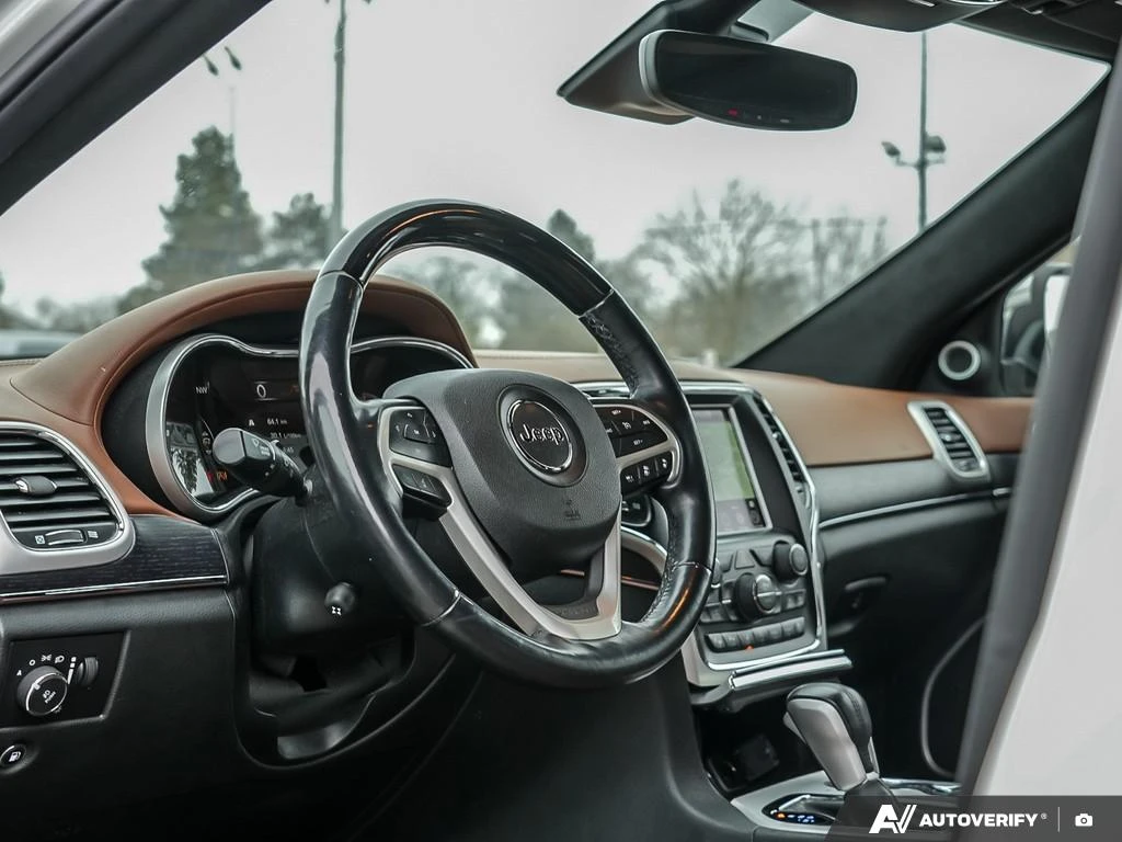 Jeep Grand cherokee 2018 Jeep Grand Cherokee Summit 4WD, снимка 9 - Автомобили и джипове - 54054178