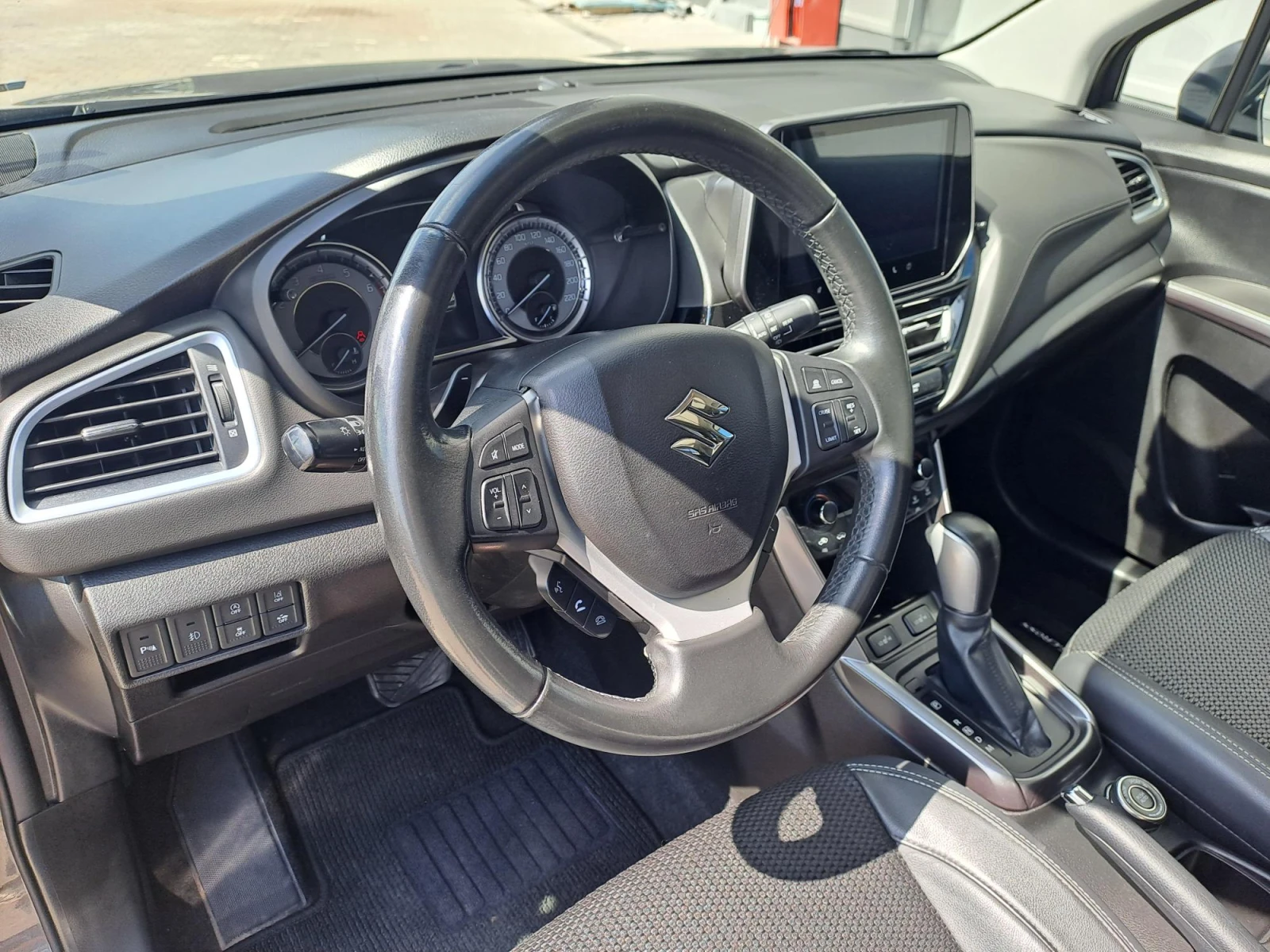 Suzuki SX4 S-Cross 1.4 GLX S/R Booster Jet HYBRID 4X4 AUTOMATIC | Mobile.bg � ����������� 15