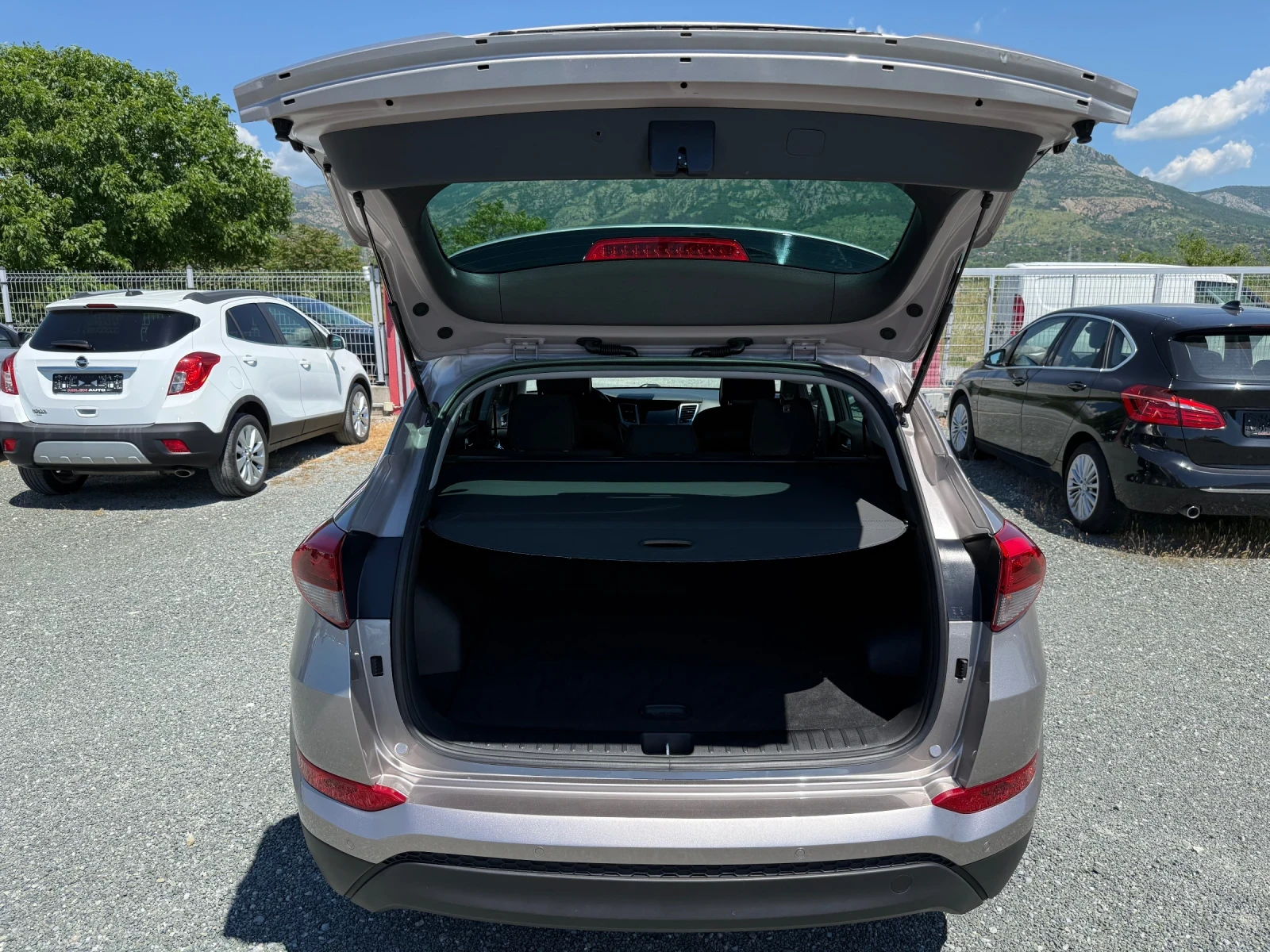 Hyundai Tucson (KATO ����) | Mobile.bg � ����������� 16