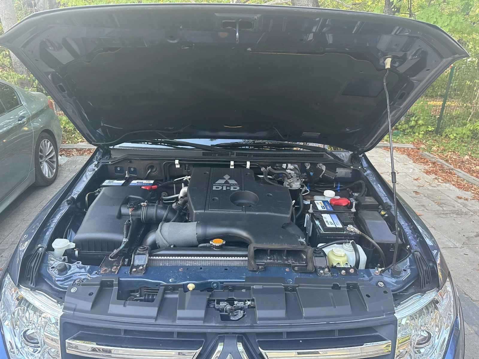 Mitsubishi Pajero, снимка 7 - Автомобили и джипове - 55143862