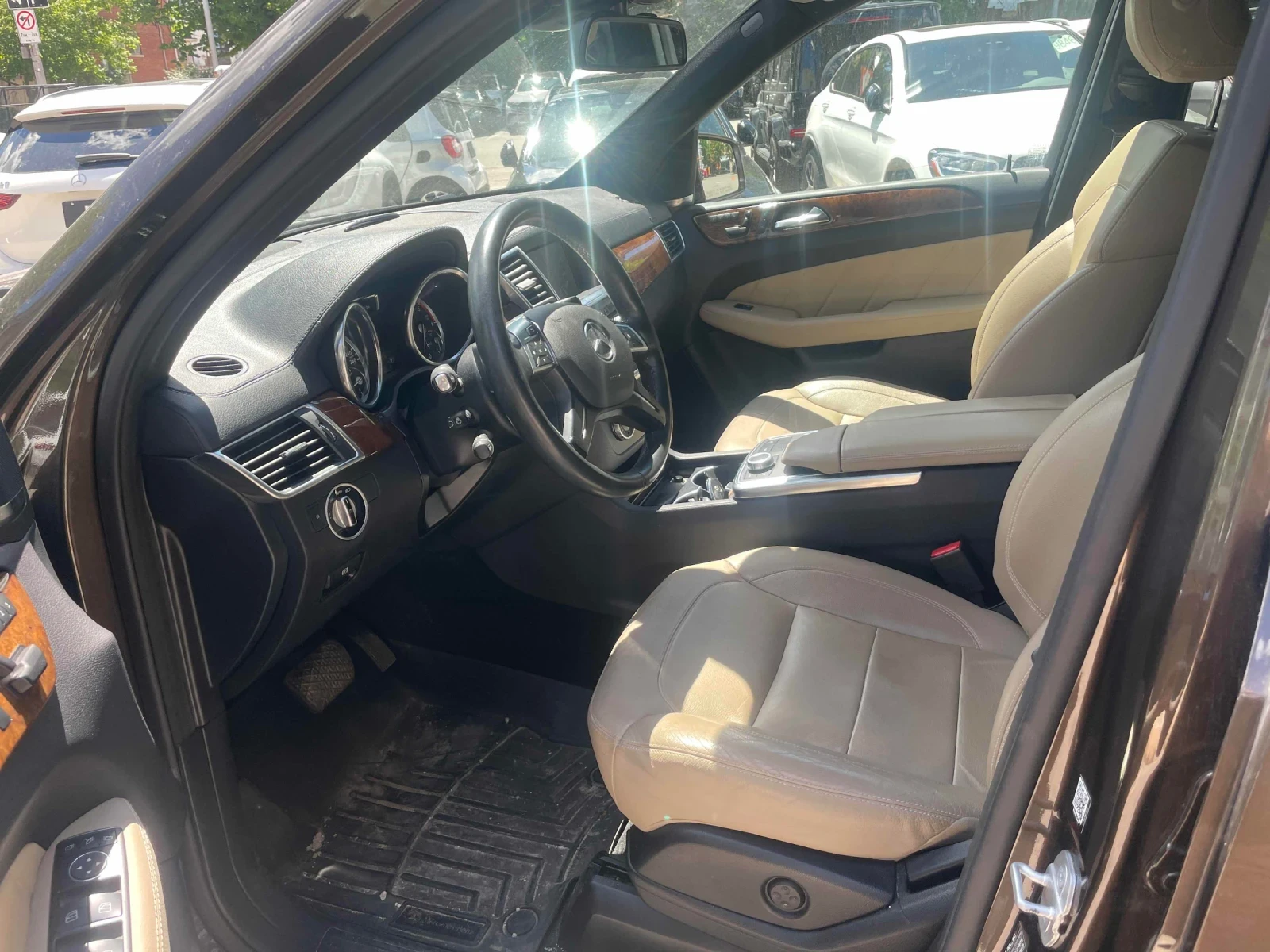 Mercedes-Benz GL 350 Bluetec* 4Matic* Harman Kardon* 2чифта гуми, снимка 7 - Автомобили и джипове - 55242563