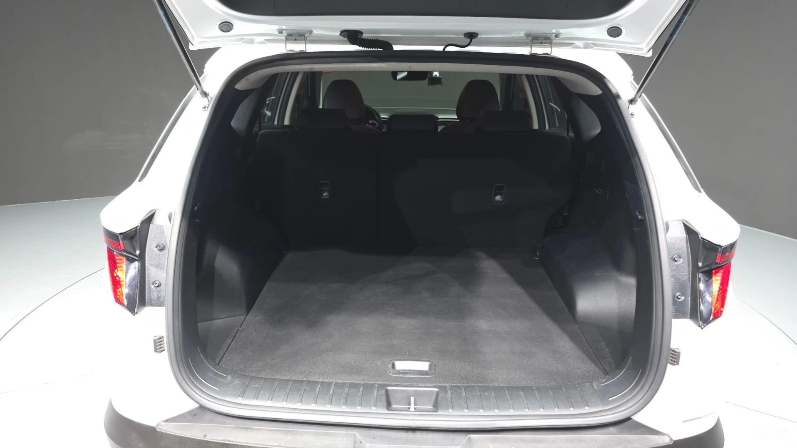 Hyundai Tucson FULL * HeadUp *  AвтоКредит * (ЦЕНА ДО БГ), снимка 17 - Автомобили и джипове - 55578291