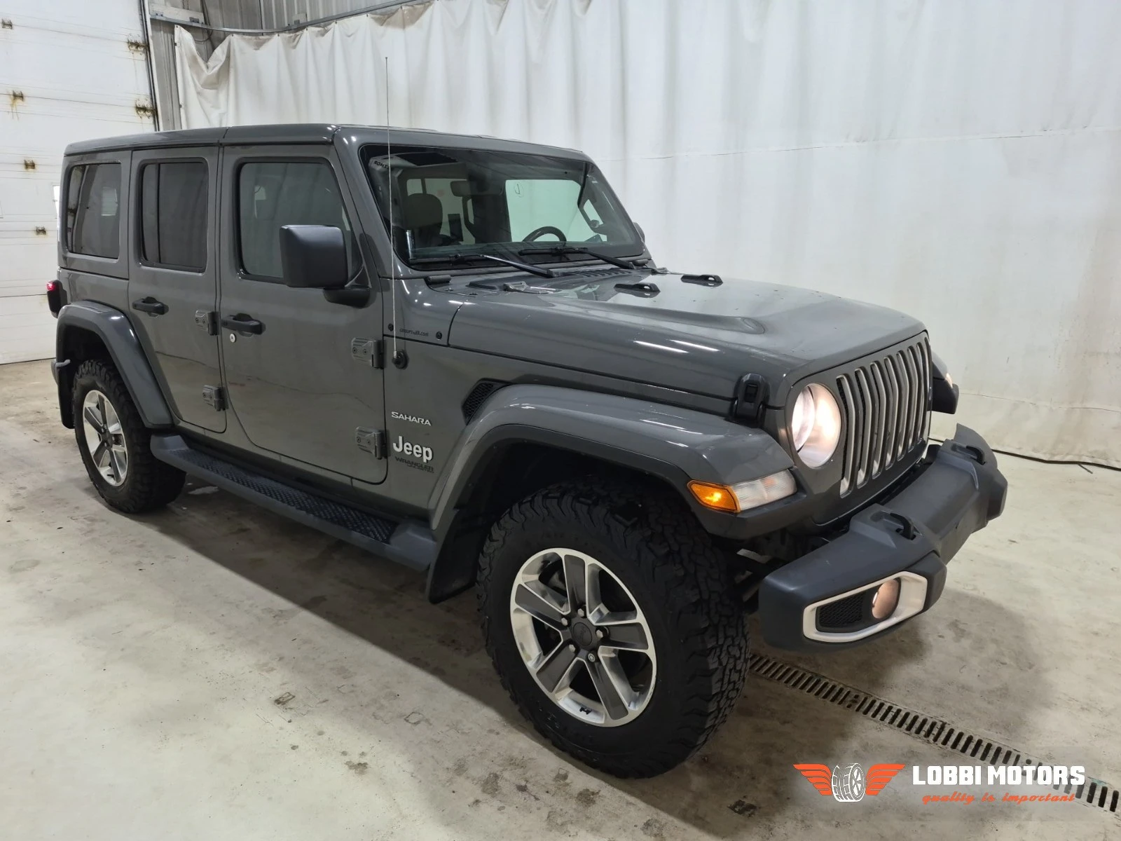 Jeep Wrangler, снимка 2 - Автомобили и джипове - 56025129