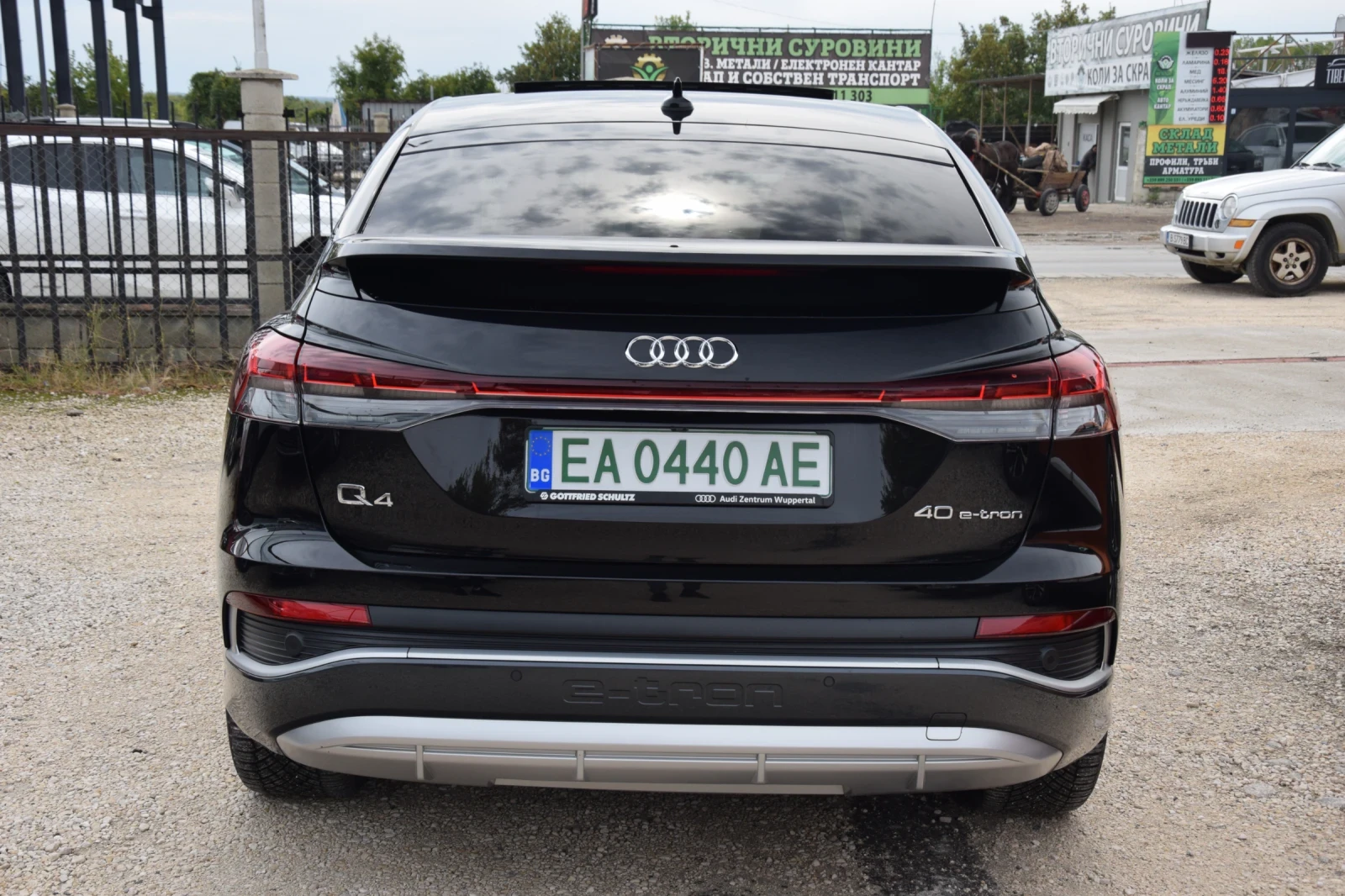 Audi Q4 Sportbeck 40 e-tron s- line, снимка 6 - Автомобили и джипове - 56270599