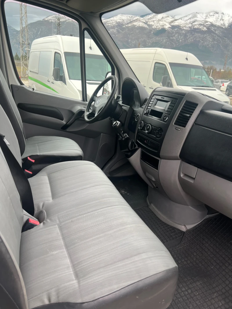 VW Crafter СЪС НАДСТРОЙКА, снимка 10 - Бусове и автобуси - 49271582