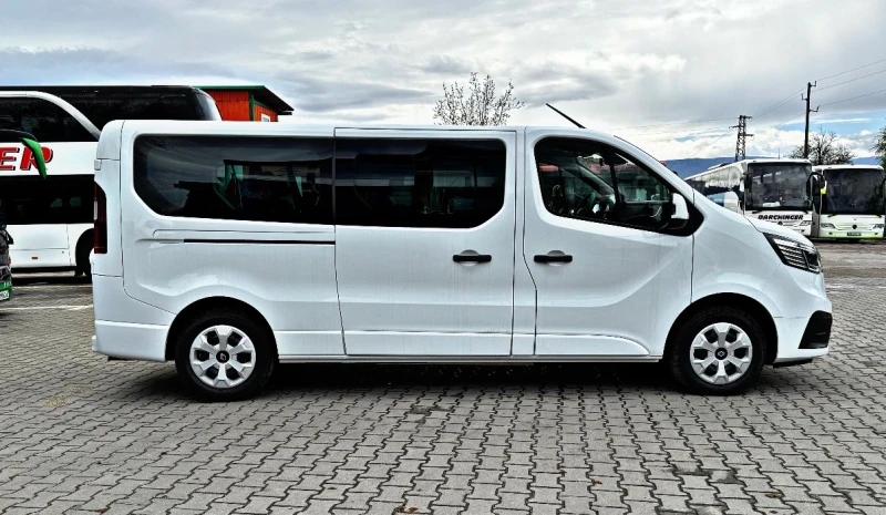 Renault Trafic 800km!2 БРОЯ НАЛИЧНИ!АВТОМАТ!CARPLAY!ТЕГЛИЧ!, снимка 8 - Бусове и автобуси - 52208176