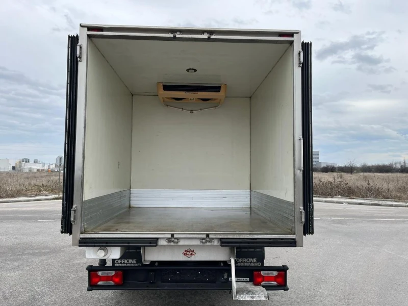 Iveco Daily 35C16 3.5Т Thermo King Max* 3.80M ПЕРФЕКТЕН, снимка 4 - Бусове и автобуси - 53244308