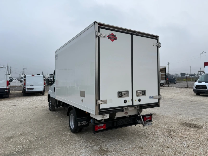 Iveco Daily 35C16 3.5Т Thermo King Max* 3.80M ПЕРФЕКТЕН, снимка 7 - Бусове и автобуси - 53244308