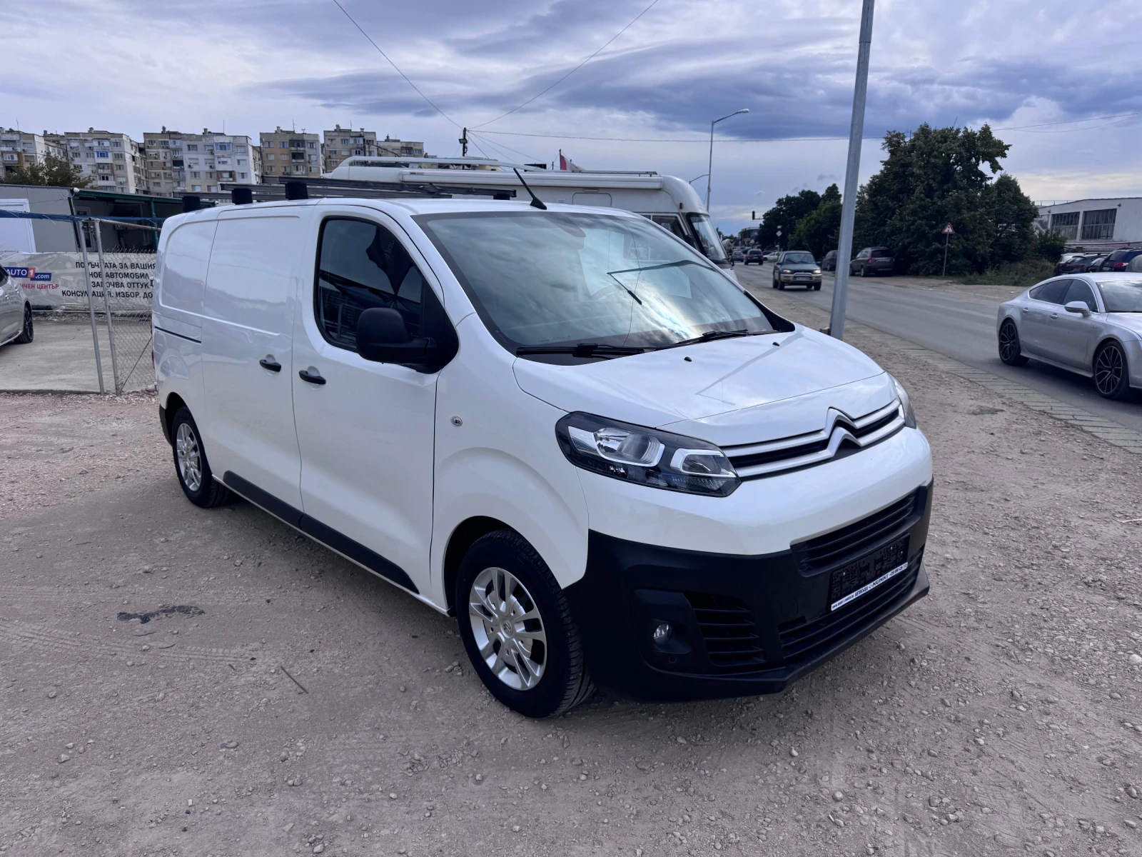 Citroen Jumpy 75 KWh, снимка 3 - Бусове и автобуси - 56192995
