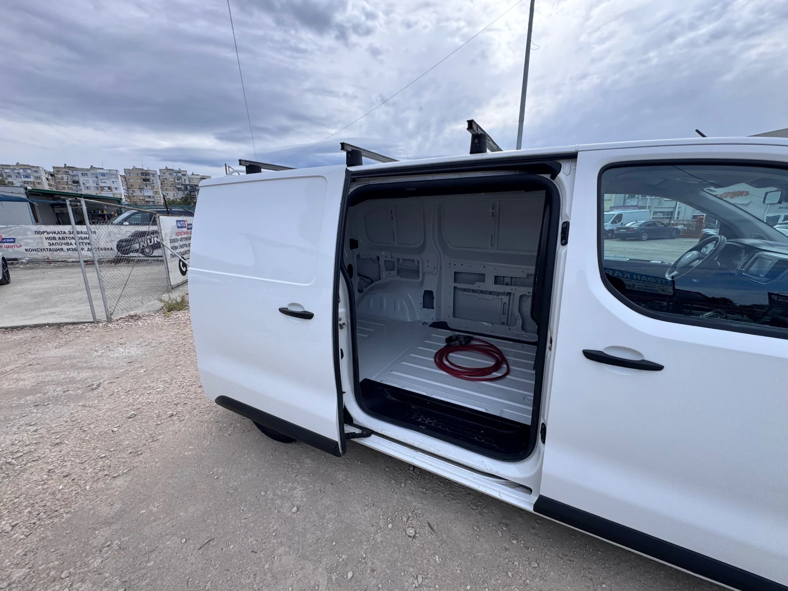 Citroen Jumpy 75 KWh, снимка 12 - Бусове и автобуси - 56192995