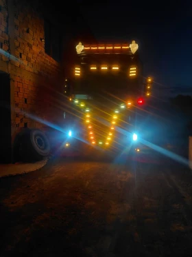 Scania R 560, снимка 8