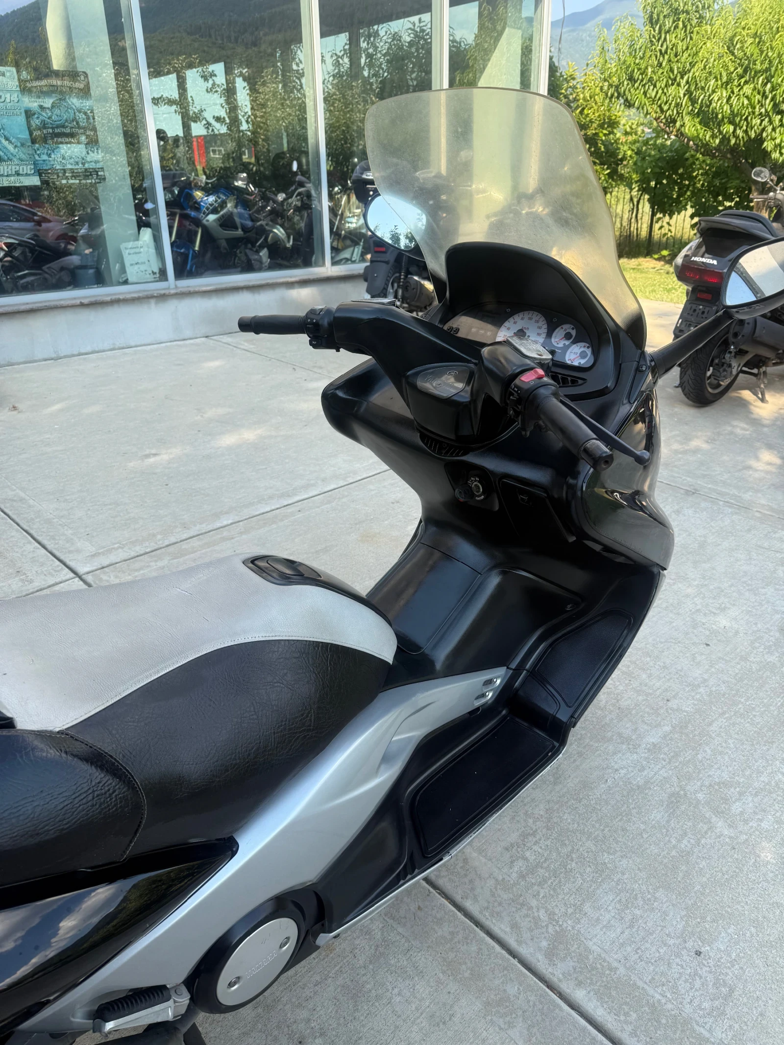 Yamaha T-max  - изображение 10