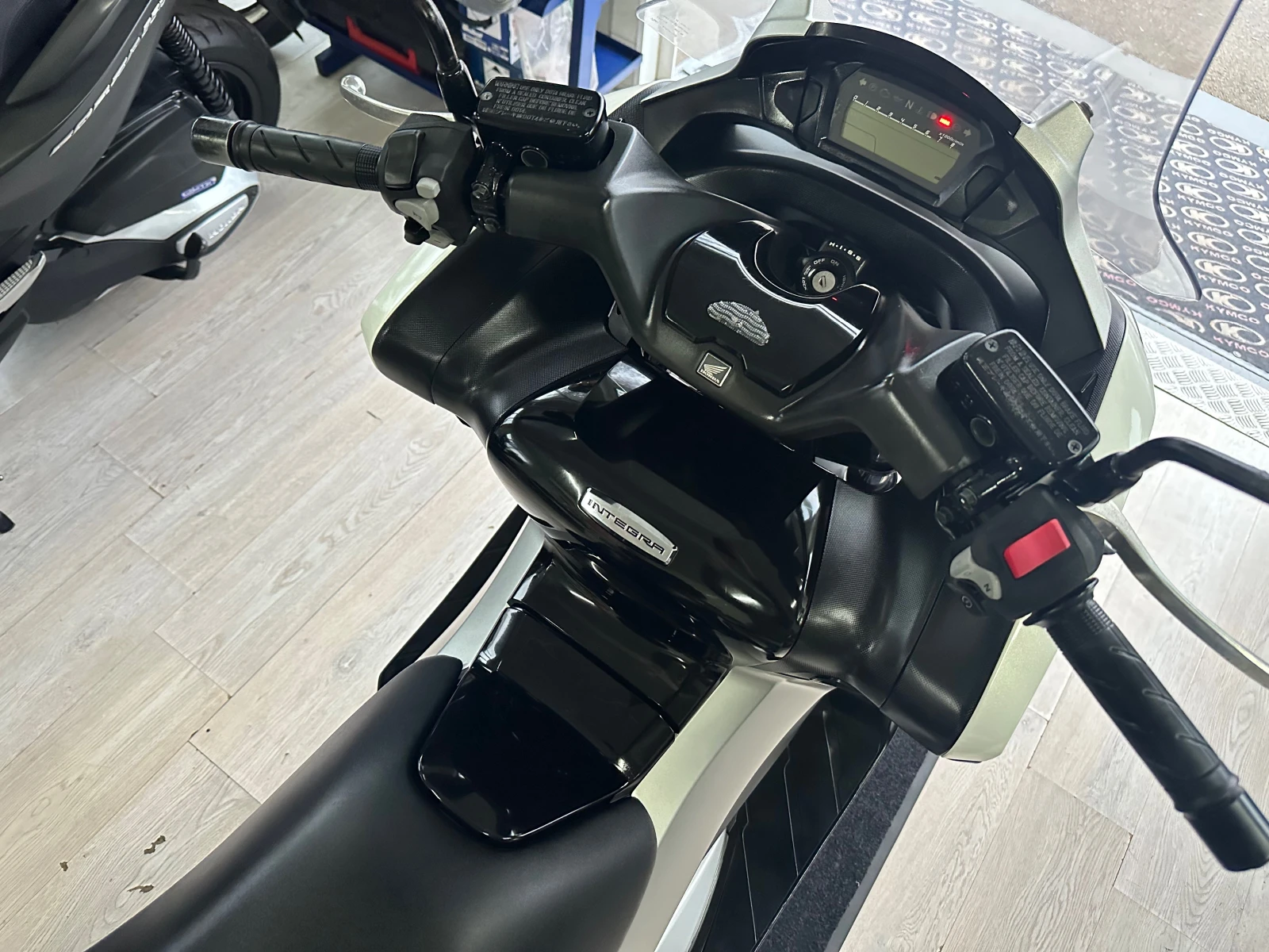 Honda Integra 700i ABS 08.2012г. - изображение 7