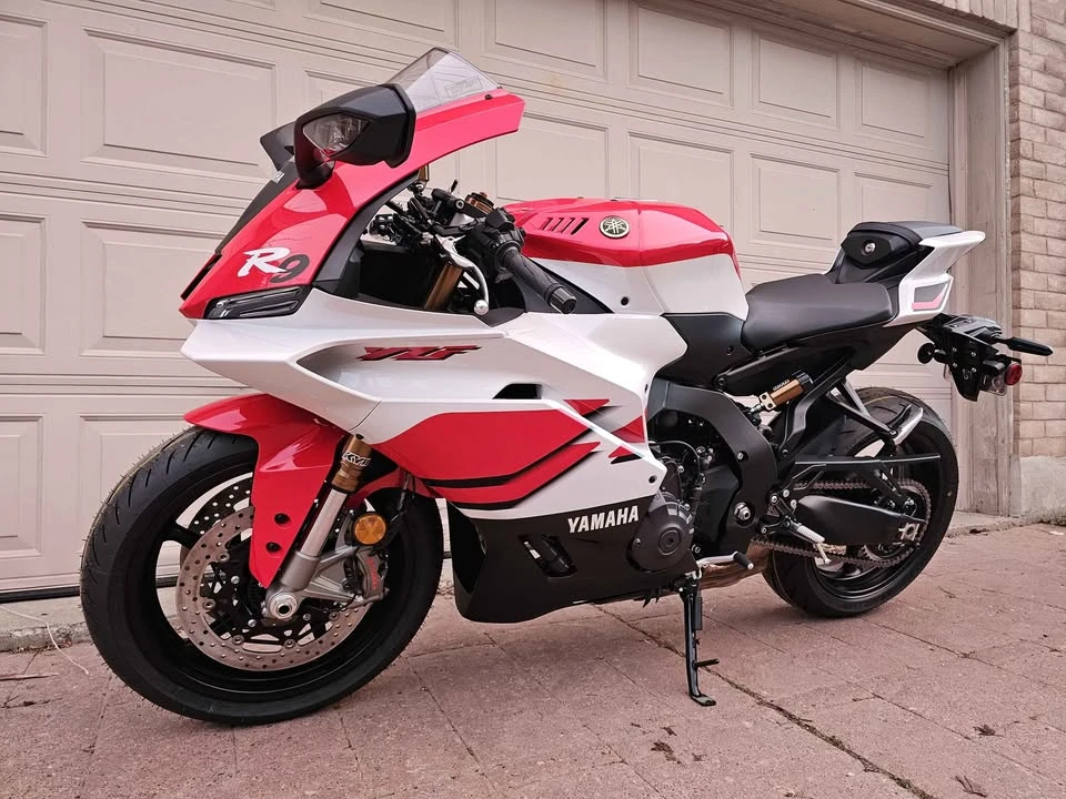 Yamaha Yzf R9 / ЦЕНА ДО БЪЛГАРИЯ , снимка 3 - Мотоциклети и мототехника - 55811899