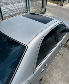 Mercedes-Benz E 300, снимка 7