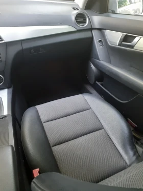 Mercedes-Benz C 220 2011г FACELIFT, снимка 8