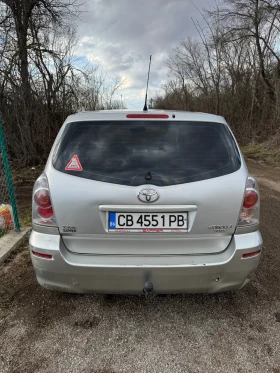 Toyota Corolla verso 2.0 D4D 116 кс 7 МЕСТА, снимка 4