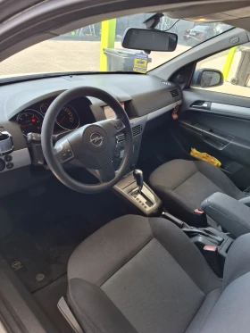 Обява за продажба на Opel Astra 1.9 автоматик Евро 4 !!! ~3 700 лв. - изображение 9