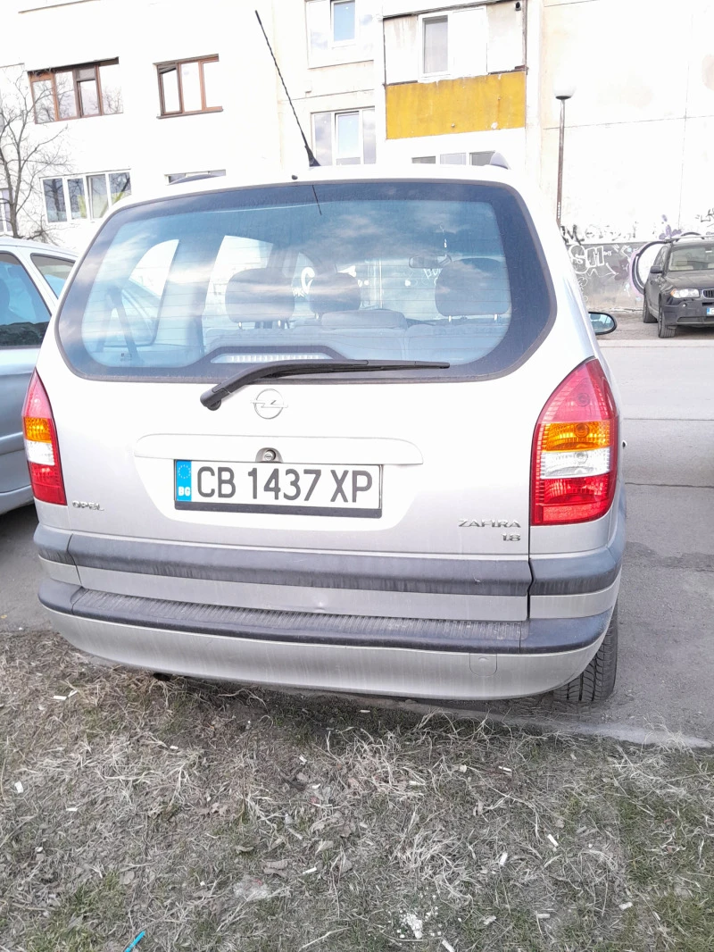 Opel Zafira 1.8 125 кс Евро 3, снимка 2 - Автомобили и джипове - 47557471