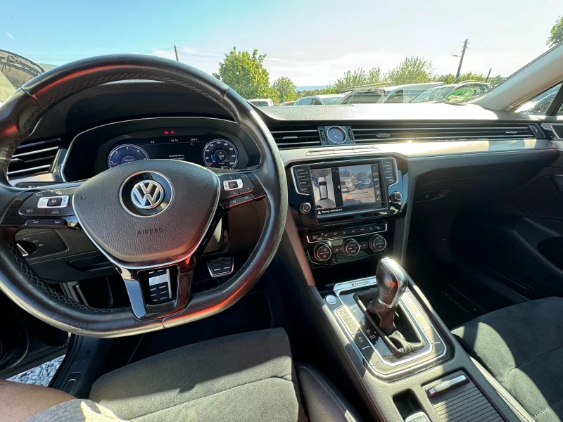 VW Passat 8 2.0тди 239к.с 4motion, снимка 15 - Автомобили и джипове - 47343200