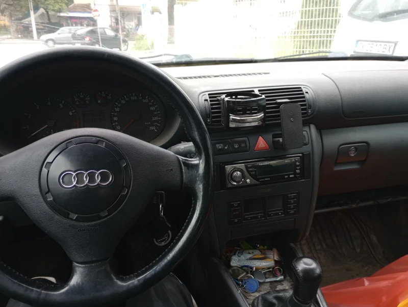 Audi A3 1.8 турбо, снимка 3 - Автомобили и джипове - 48377846