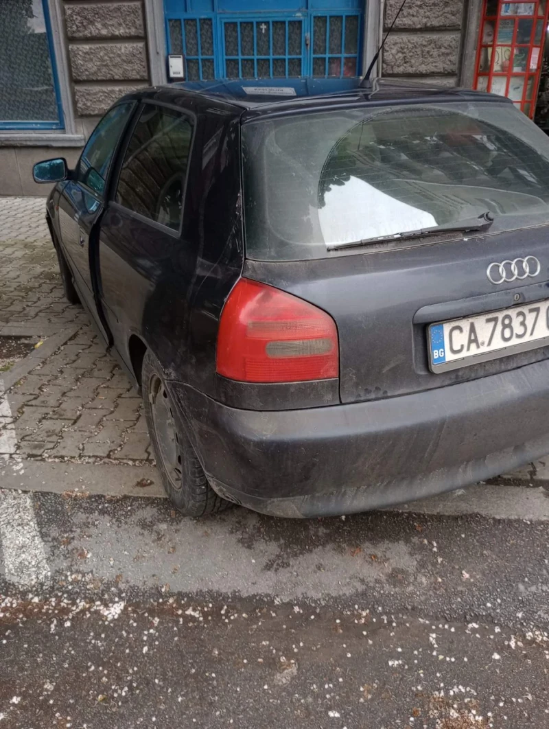 Audi A3 1.8 турбо, снимка 2 - Автомобили и джипове - 48377846