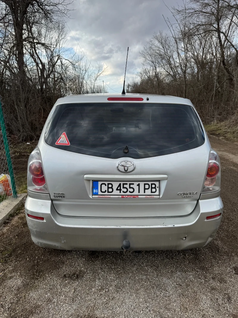 Toyota Corolla verso 2.0 D4D 116 кс 7 МЕСТА, снимка 4 - Автомобили и джипове - 48918844