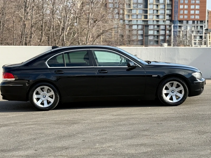 BMW 730 Face 2-ри собственик, снимка 3 - Автомобили и джипове - 48965041