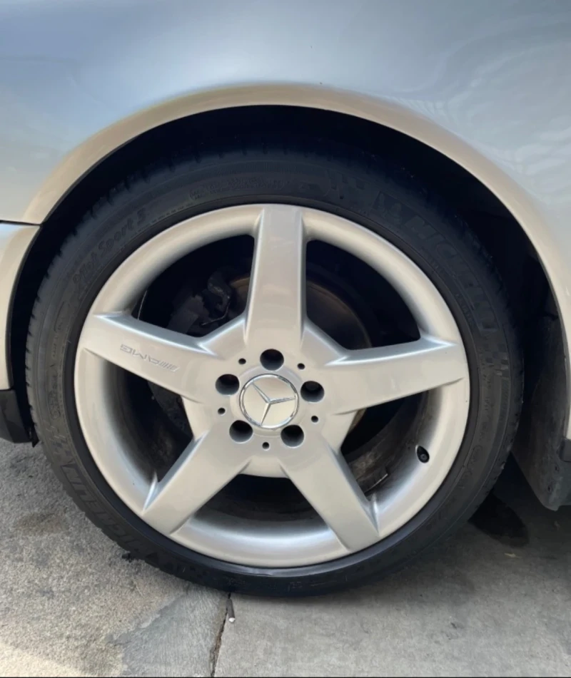 Mercedes-Benz E 300, снимка 8 - Автомобили и джипове - 52621048