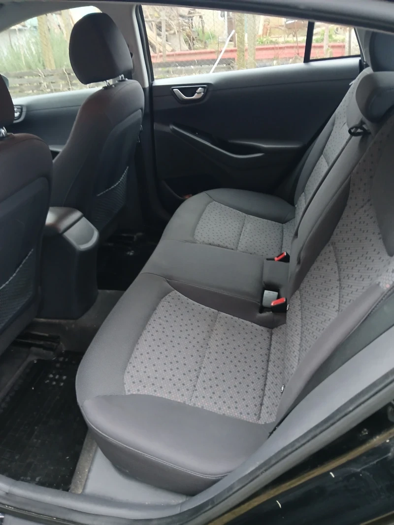 Hyundai Ioniq, снимка 7 - Автомобили и джипове - 52820510